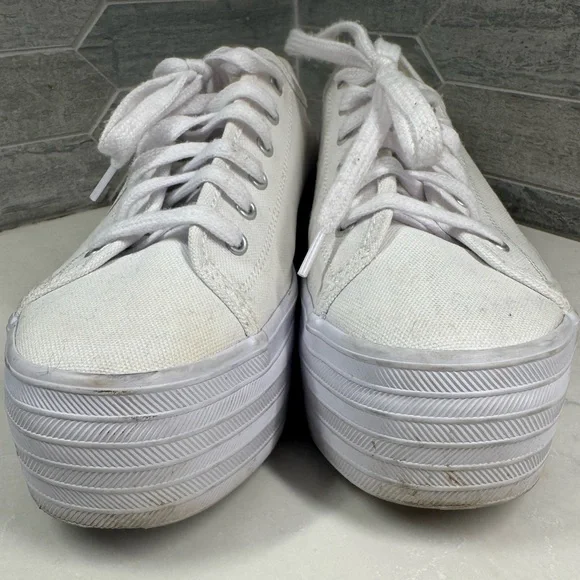 Keds Women's triple kick white Platform Sneakers - Picture 5 of 13